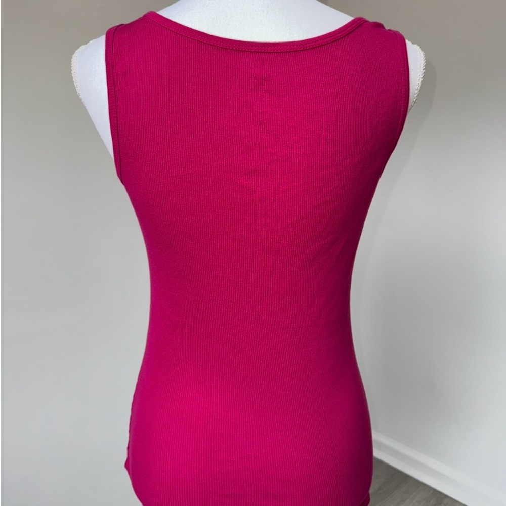 Old Navy Pink Ribbed Tank Top L Beaded Sequin Scoop Neck Y2K Stretchy - Picture 3 of 8